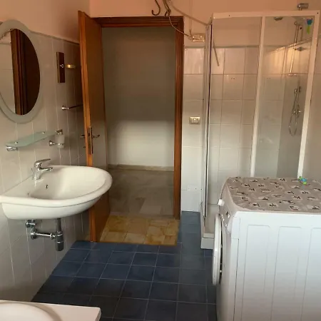 A 5 Minuti Dal Mare Apartment *